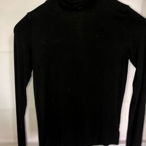 Long sleeve turtle neck American eagle